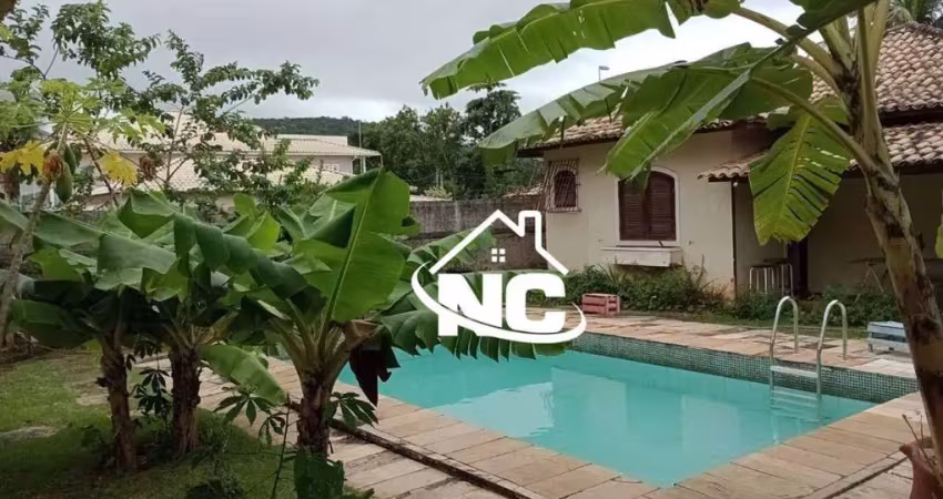 Casa  linear em camboinhas com 3 dormitórios à venda, 306 m² por r$ 2.295.000 - camboinhas - niterói/rj
