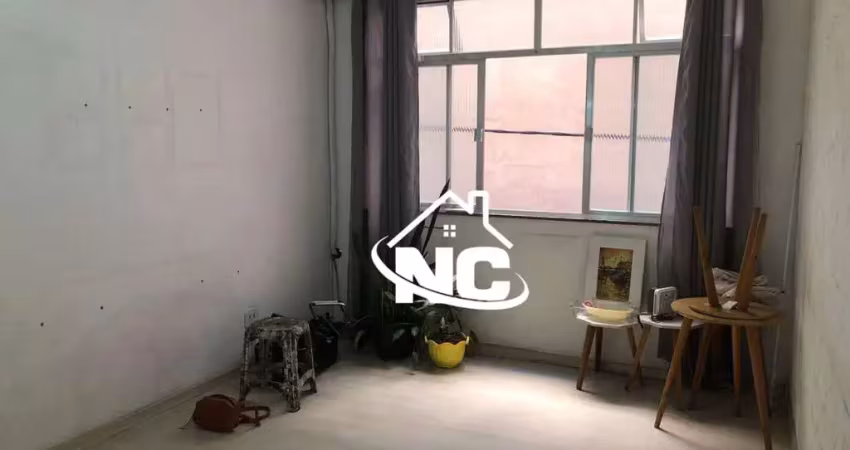 Apartamento à venda com 2 quartos sem vaga em icaraí