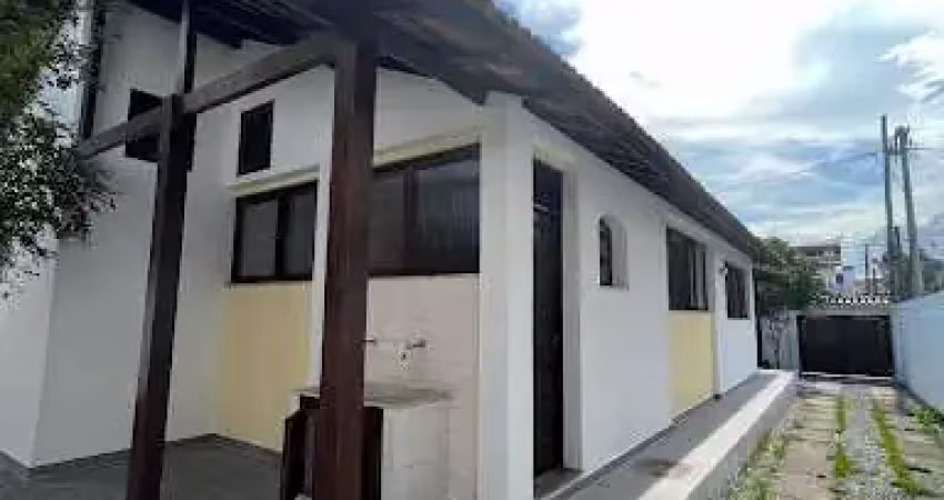 Casa com 4 quartos à venda, 360 m² por r$ 1.300.000 - piratininga - niterói/rj