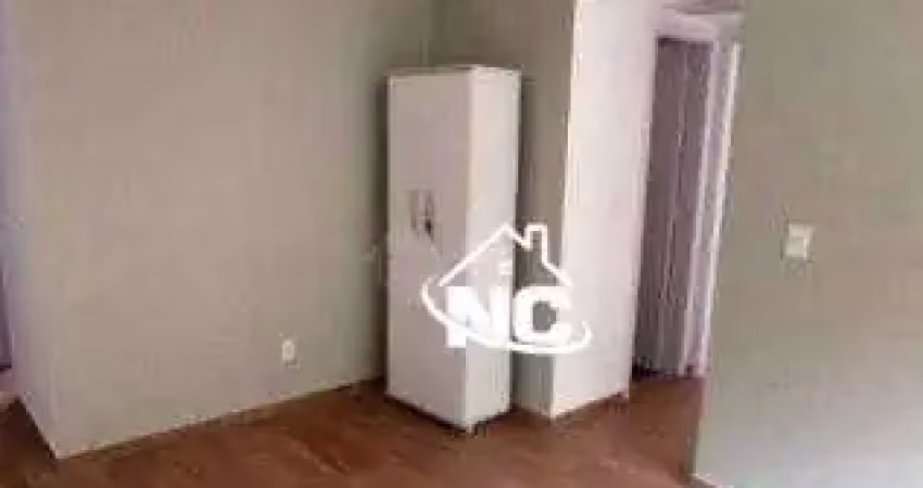 Apartamento com 2 quartos à venda, 75 m² por r$ 240.000