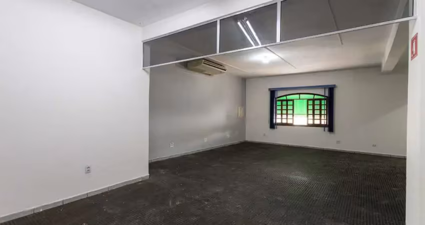 Casa comercial para venda em parque maria domitila, 242m²