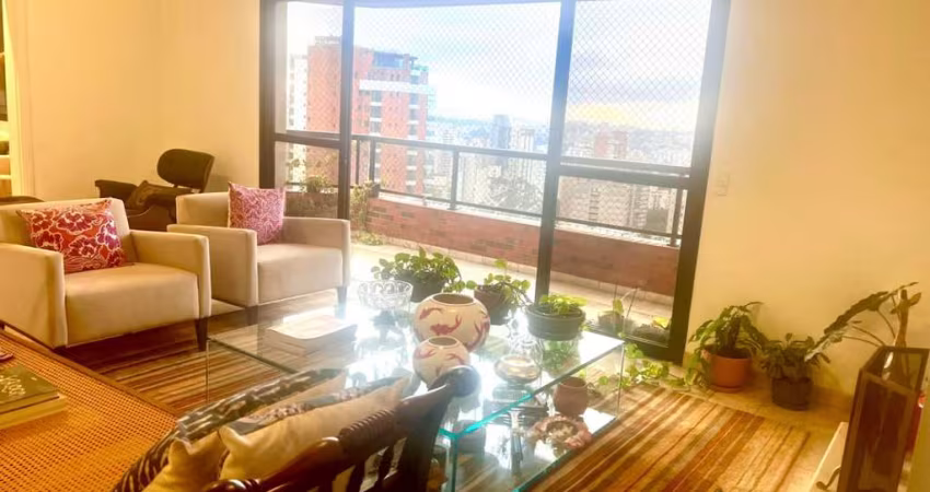 Apartamento tipo para venda com 3 quartos, sendo 3 suítes, 176m²