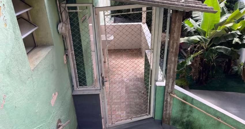 Apartamento tipo para venda com 20 quartos, sendo 5 suítes, 585m²
