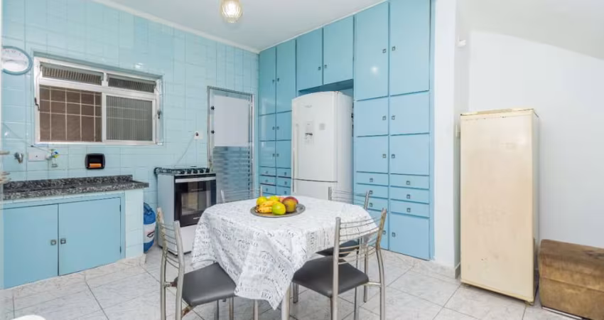 Sobrado para venda com 3 quartos, sendo 1 suíte, 112m²