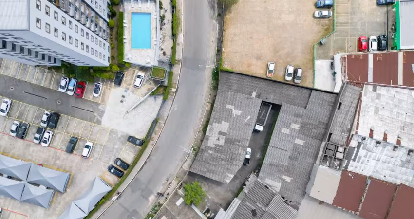 Terreno comercial para venda, 670m²