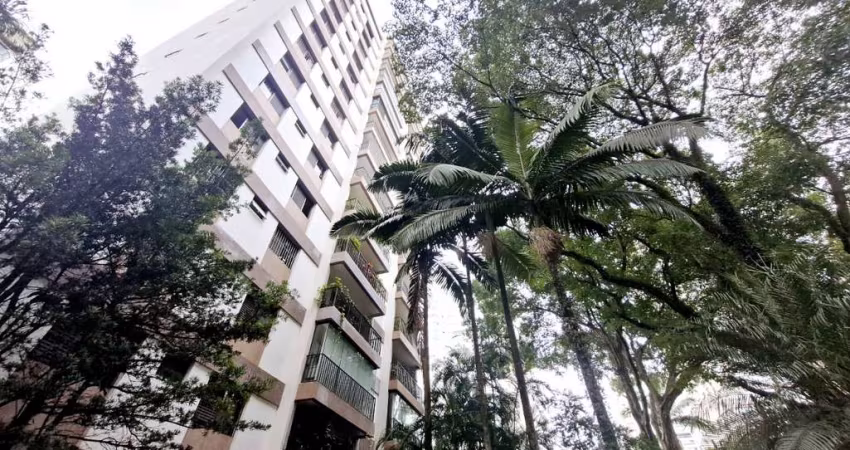 Cobertura para venda com 3 quartos, sendo 3 suítes, 585m²