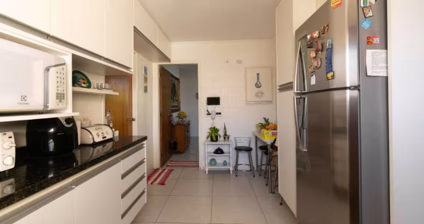 Apartamento tipo para venda com 2 quartos, sendo 1 suíte, 94m²