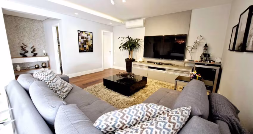 Apartamento tipo para venda com 3 quartos, sendo 3 suítes, 258m²