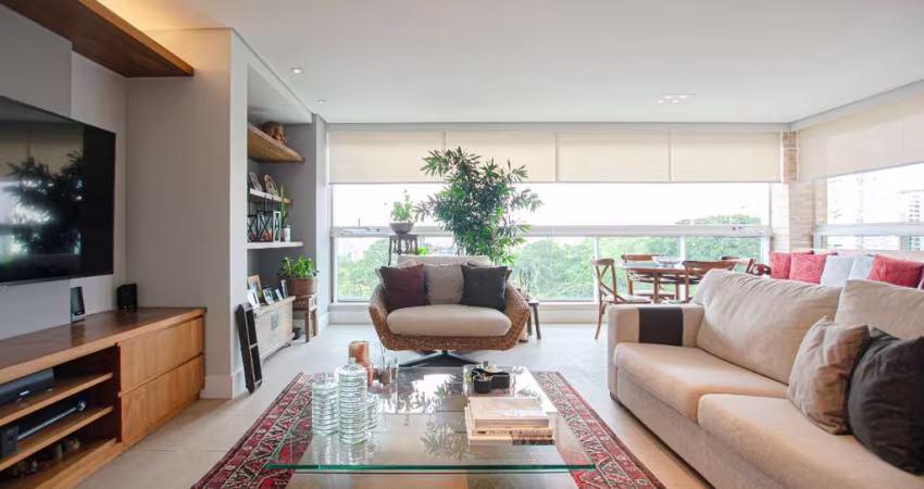 Apartamento tipo para venda com 3 quartos, sendo 3 suítes, 146m²