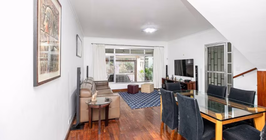 Casa tipo para venda com 3 quartos, sendo 1 suíte, 173m²