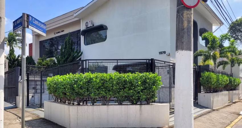 Casa comercial para venda, 181m²