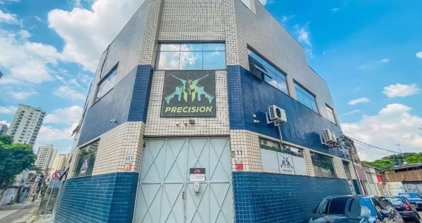 Galpão comercial para venda, 700m²