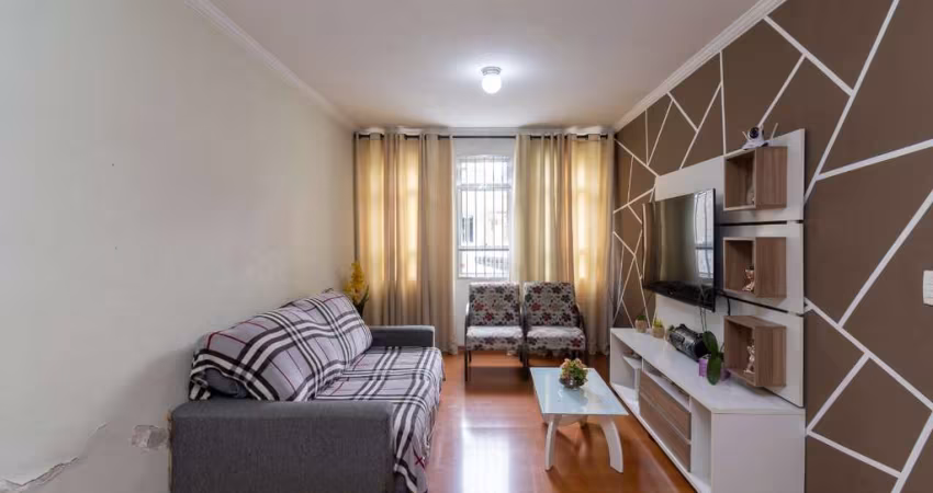 Sobrado para venda com 3 quartos, sendo 1 suíte, 217m²