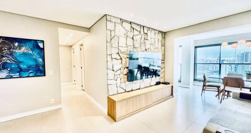 Apartamento tipo para venda com 3 quartos, sendo 3 suítes, 115m²