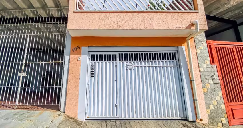 Sobrado para venda com 2 quartos, sendo 1 suíte, 95m²
