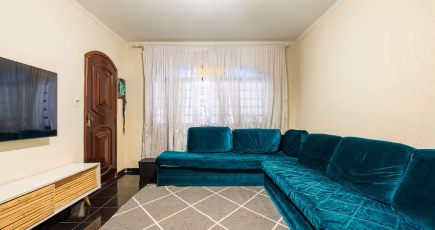 Sobrado para venda com 3 quartos, sendo 1 suíte, 150m²