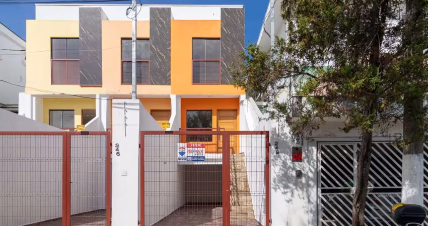 Sobrado para venda com 2 quartos, sendo 1 suíte, 104m²