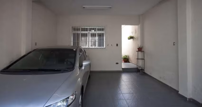 Casa tipo para venda com 2 quartos, sendo 1 suíte, 110m²