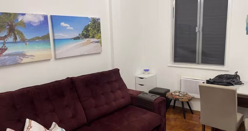 Ótimo apartamento mobiliado na Paul Redfern