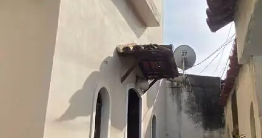 Residencia frente de rua 3 qtos aceita financiamento e fgts