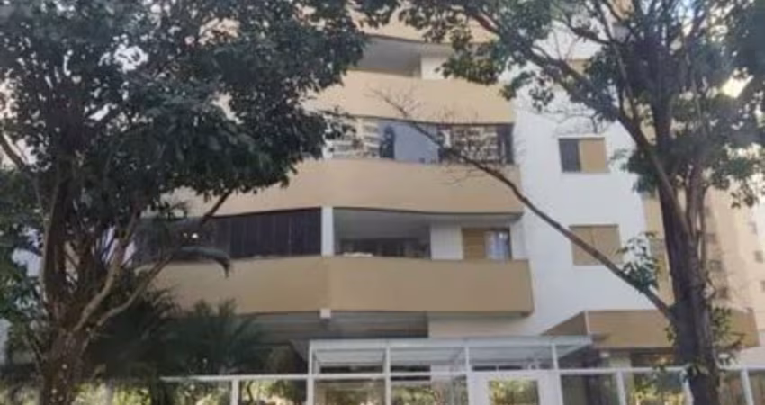 Lindo apto em frente a praça do aquarius