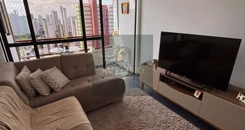 Apartamento Padrão com 2 dormitórios  e varanda no bairro da Madalena