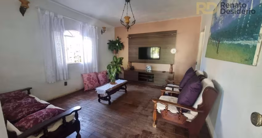 Casa com 3 quartos à venda na Esplanada, Belo Horizonte 