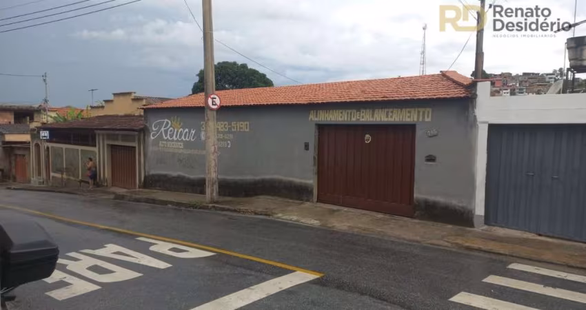 Casa com 3 quartos à venda na Saudade, Belo Horizonte 