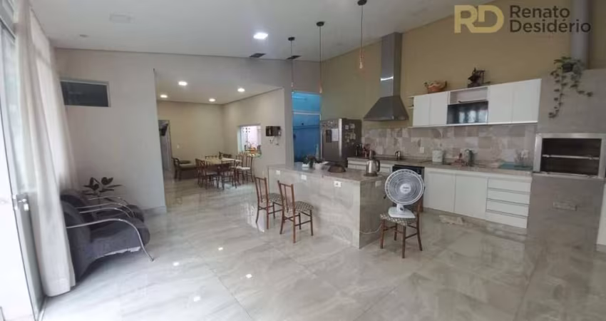 Casa com 5 quartos 5 banheiros,2 vagas cobertas no bairro Sagrada Familia