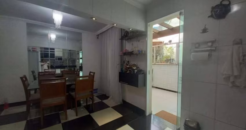 Venda de Casa Geminada em Belo Horizonte-MG, bairro Boa Vista