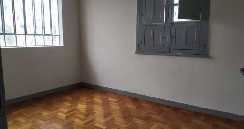 Casa com 3 quartos à venda na Esplanada, Belo Horizonte 