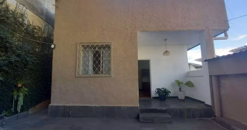 Casa à venda no Santa Efigênia