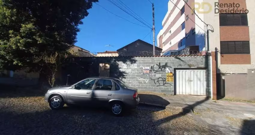 Loteb de 375m² bairro Sagrada Familia. coeficiente, 1.5