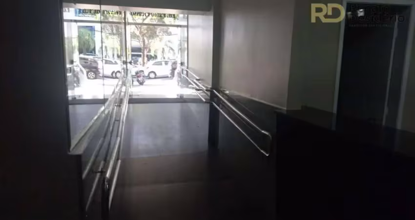 Excelente sala no bairro funcionários, com vaga coberta
