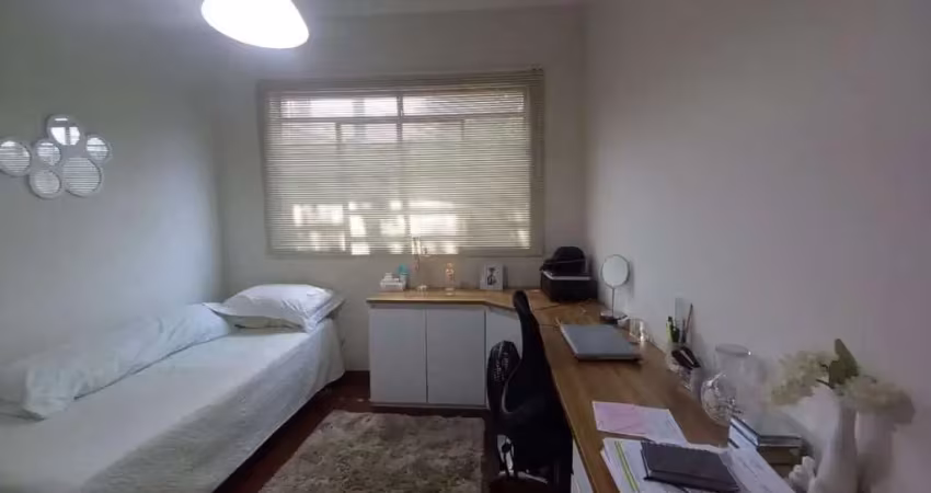 Casa com 2 quartos à venda na Sagrada Família, Belo Horizonte 