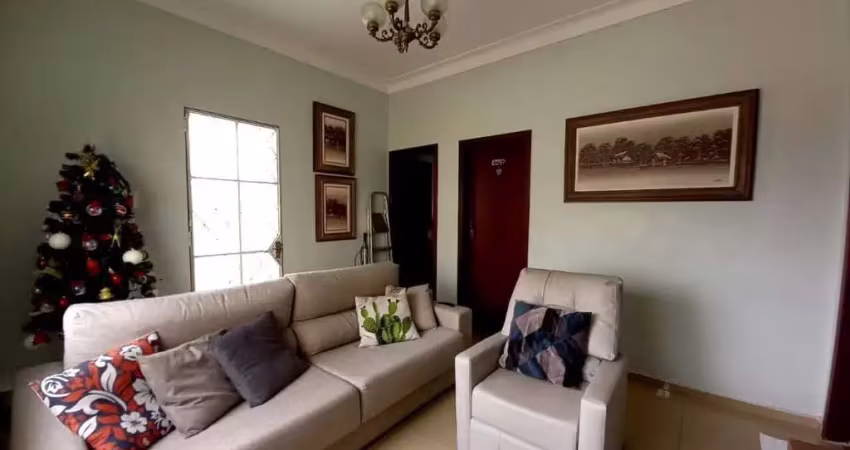 Casa com 4 dormitórios à venda, Santa Efigênia - Belo Horizonte/MG