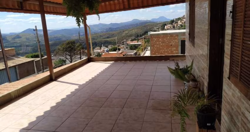 Casa com 3 dormitórios à venda, 260 m² por R$ 650.000,00 - Vera Cruz - Belo Horizonte/MG