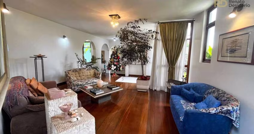 Casa, 4 quartos, 3 suites, 5 vagas