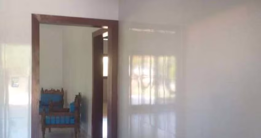 Casa com 3 dormitórios à venda, 190 m² por R$ 650.000,00 - Centro - Funilândia/MG