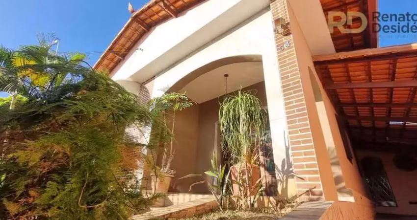 Casa com 3 quartos e barracão - santa inês - belo horizonte/mg