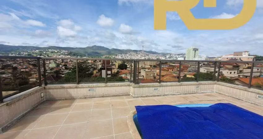 Linda cobertura com 4 quartos sendo 1 suíte e 2 vagas paralelas.