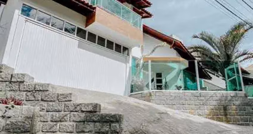 Casa Alto Padrão em Bom Abrigo, Florianópolis/SC