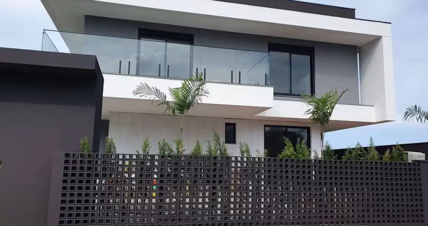 Casa 3 suítes na Lagoa da Conceição, Florianópolis/SC