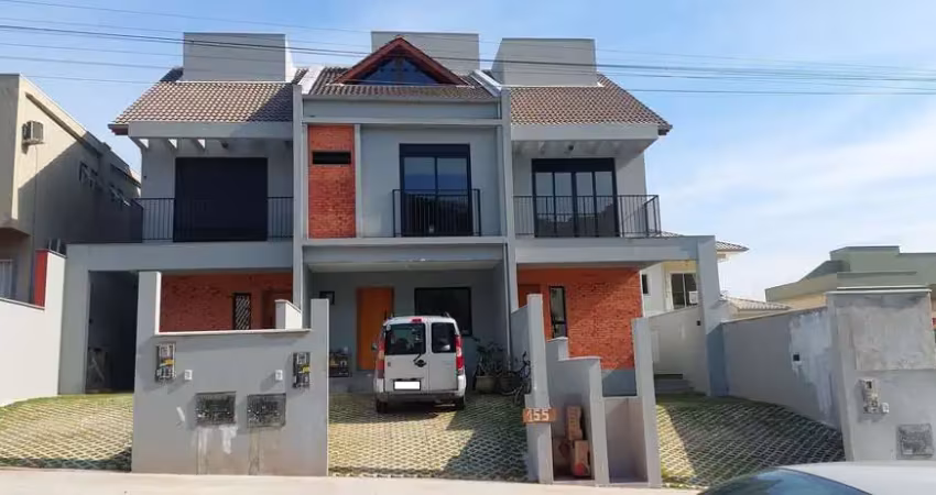 Casa para locação com 1 suítes e amplo sótão, no campeche - florianópolis - sc