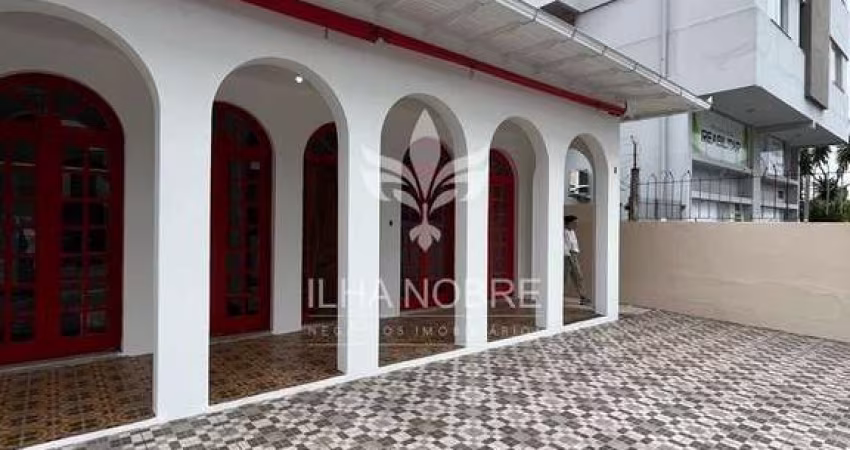 Casa comercial para alugar na Rua Elesbão Pinto da Luz, 90, Jardim Atlântico, Florianópolis