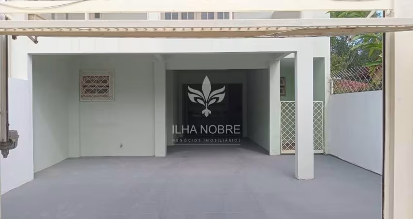 Casa com 2 quartos para alugar na Servidão Vassourinha, 210, Rio Tavares, Florianópolis