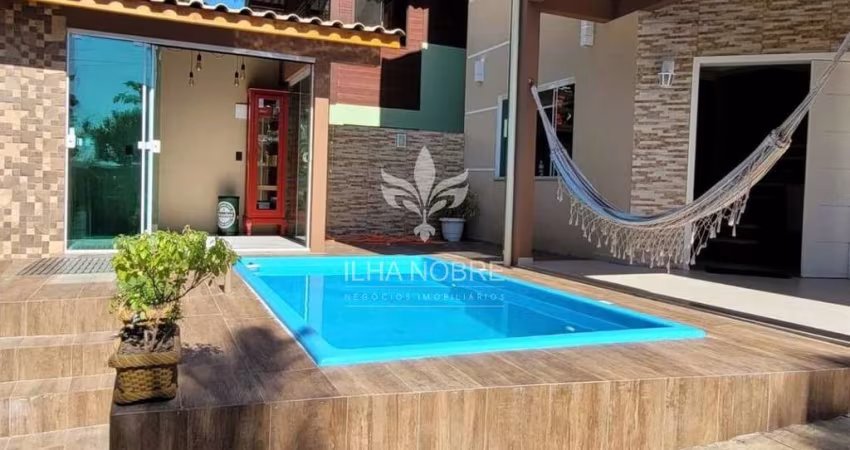 Casa em condomínio fechado com 3 quartos para alugar na Rodovia Jornalista Manoel de Menezes, 454, Barra da Lagoa, Florianópolis