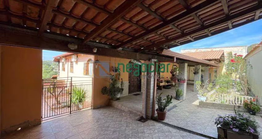 Casa com 3 quartos à venda na Rua Télio Alves da Silva, Quintas do Godoy, Betim