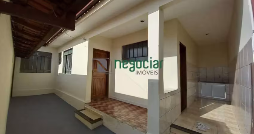 Casa com 2 quartos para alugar na Rua Imperatriz, Filadélfia, Betim