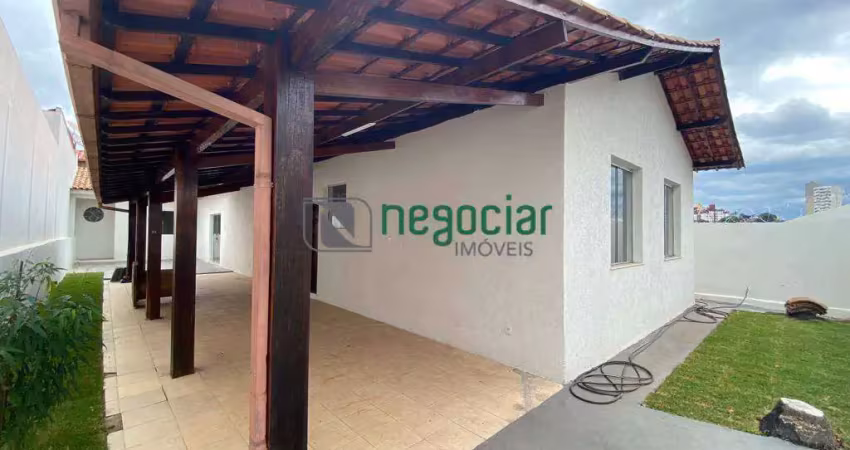 Casa com 4 quartos para alugar na Rua Olhos D'Água, Filadélfia, Betim